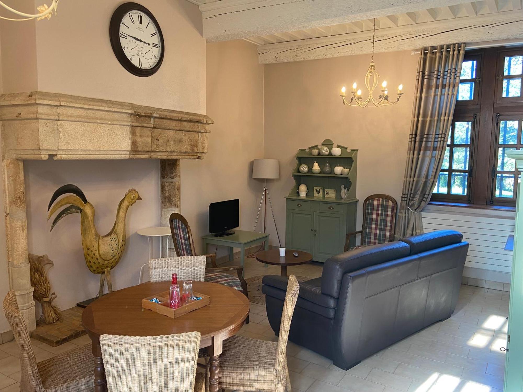 Demeures Et Chateaux L'Abbaye Caladoise - Anciennement Hostellerie Ferme Du Poulet Villefranche-sur-Saône Rom bilde